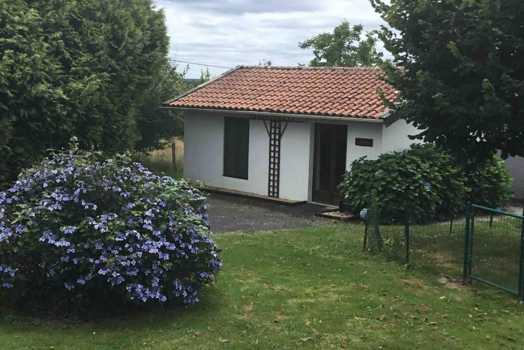 Breesfalt Gite Accomodation Villa Maisonnais-Sur-Tardoire Exteriör bild