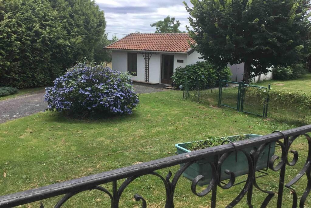 Breesfalt Gite Accomodation Villa Maisonnais-Sur-Tardoire Exteriör bild